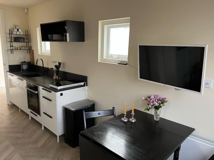 Renovated & Private Tinyhouse Den Haag Short Stay Appartment Exteriér fotografie
